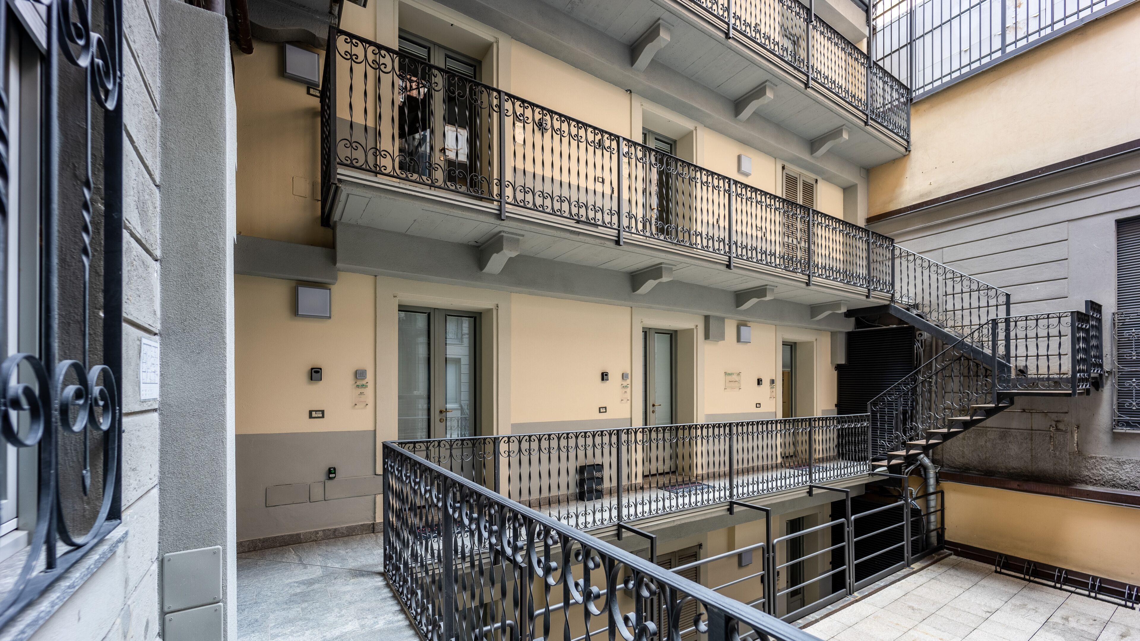 Italianway, Milan